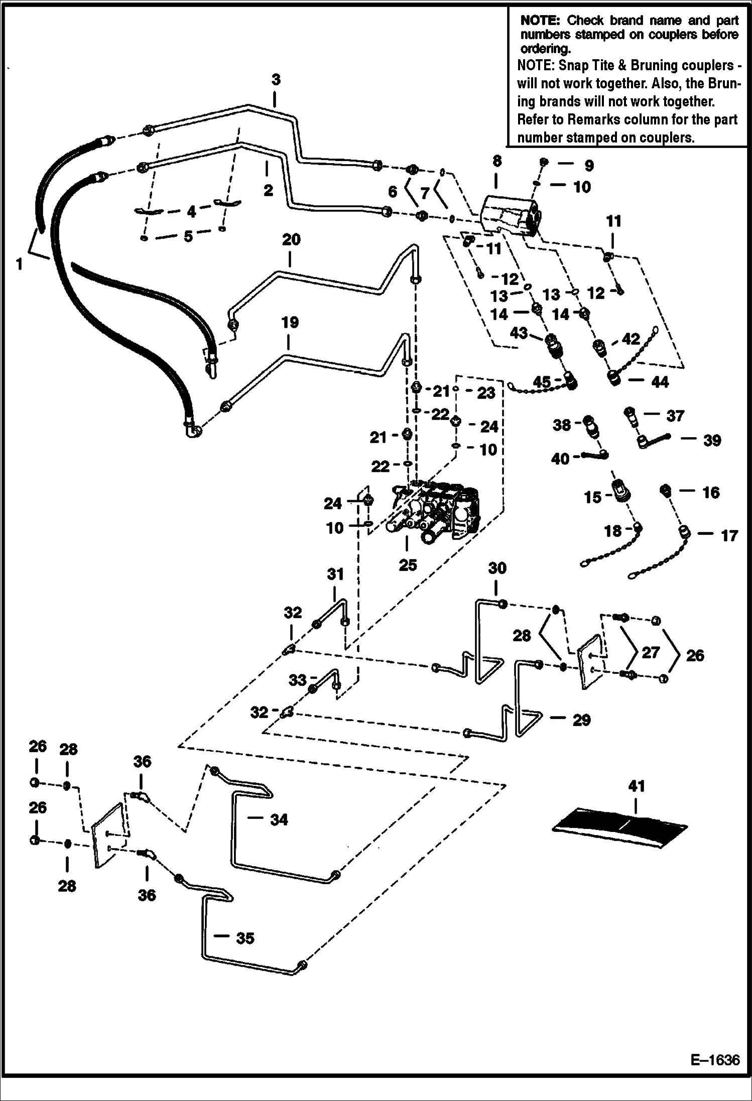 Схема запчастей Bobcat 900s - AUXILIARY HYDRAULIC CIRCUITRY (S/N 11999 & Below) HYDRAULIC SYSTEM