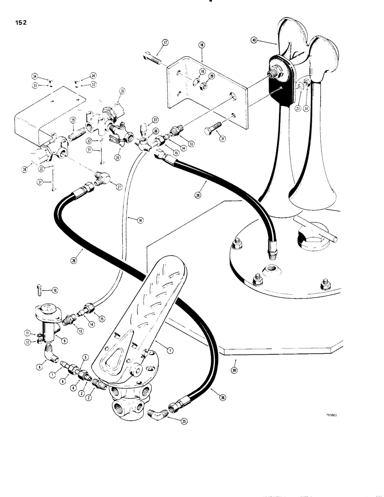 Схема запчастей Case W20 - (152) - BRAKE SYSTEM, TREADLE TO HYDRAULIC TANK AND HORN (07) - BRAKES
