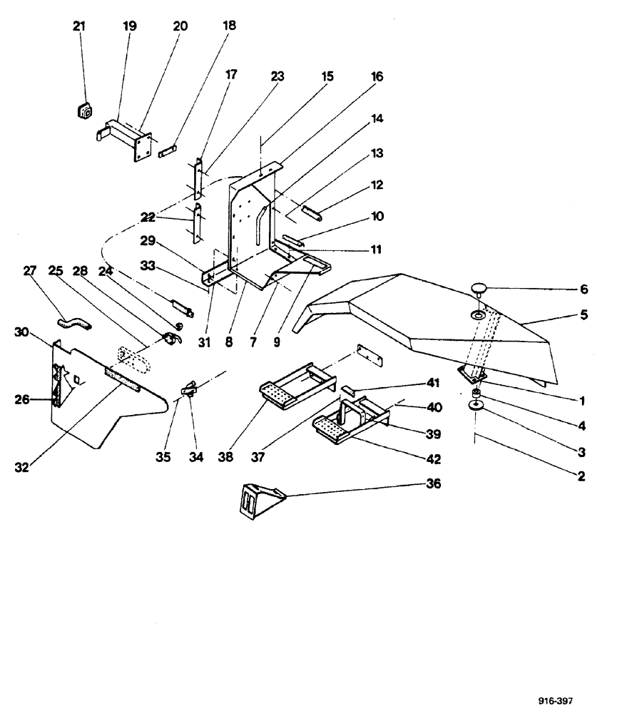 Схема запчастей Case 580F - (312) - L.H. FENDER (90) - PLATFORM, CAB, BODYWORK AND DECALS