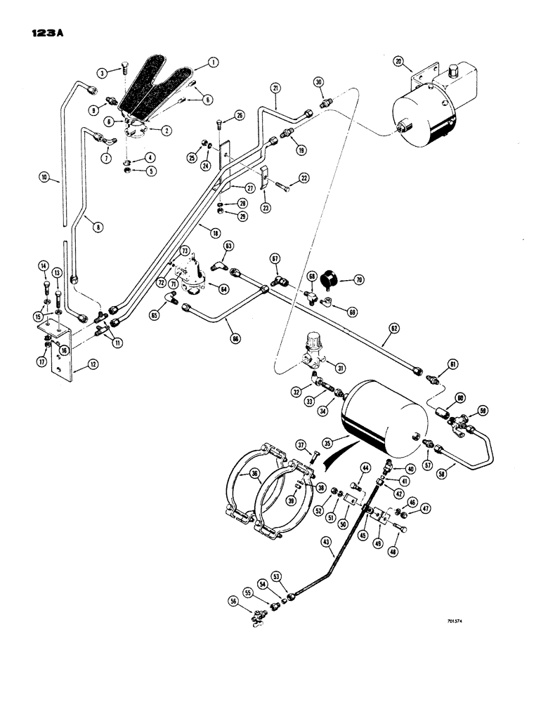 Схема запчастей Case W24 - (123A) - BRAKE SYSTEM, TREADLE TO FRONT MASTER CYLINDER AND RESERVOIR BEFORE TRAC SN. 9105061 AND AFTER (07) - BRAKES