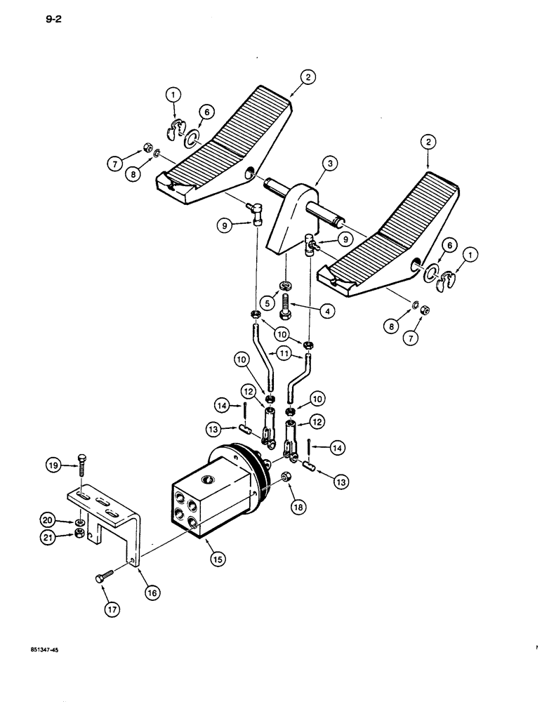 Схема запчастей Case 1187C - (9-02) - FOOT PEDAL CONTROLS (09) - CHASSIS