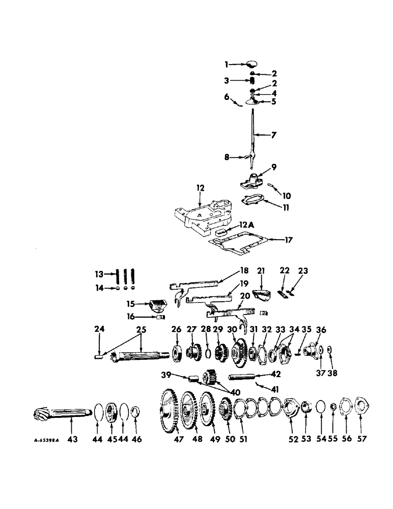 Схема запчастей Case IH 2404 - (061) - REAR FRAME AND DRIVING MECHANISMS, GEAR SHIFT MECHANISM AND TRANSMISSION Rear Frame & Driving Mechanisms