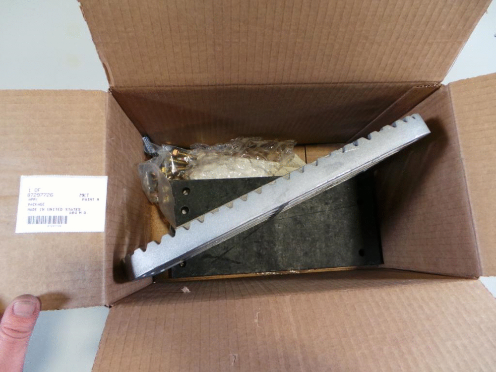 Схема запчастей Case IH 2188 - (9H-26[01]) - PACKAGE LADDER EXTENSION (12) - CHASSIS