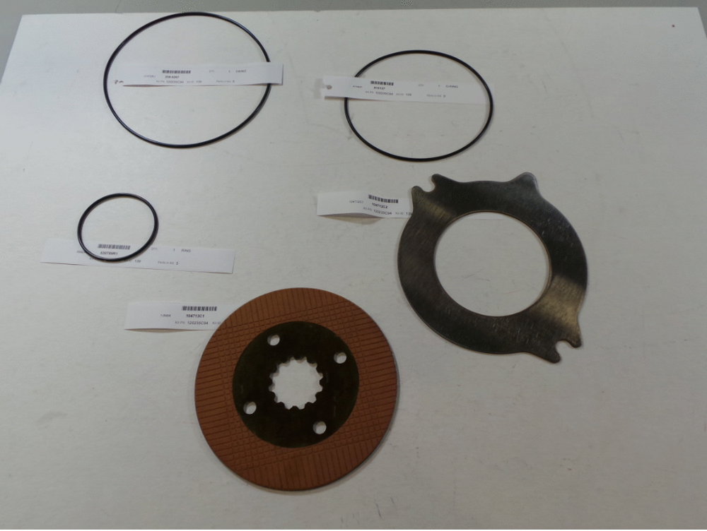 Схема запчастей Case IH HYDRO 186 - (04-05) - PACKAGE POWER BRAKES FRICTION PLATES SEPERATOR AND O-RING SEAL (5.1) - BRAKES