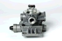 клапан тормозные wabco 9710021507 / p054 купить бу по цене 6