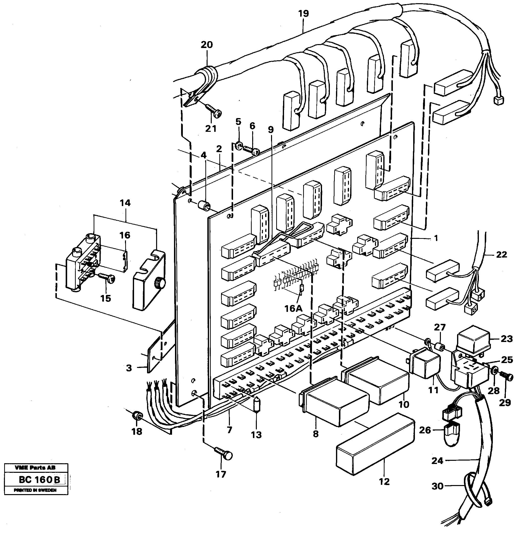 Схема запчастей Volvo A25C - 26113 Distribution box, right A25C VOLVO BM VOLVO BM A25C SER NO - 10256/ - 60911